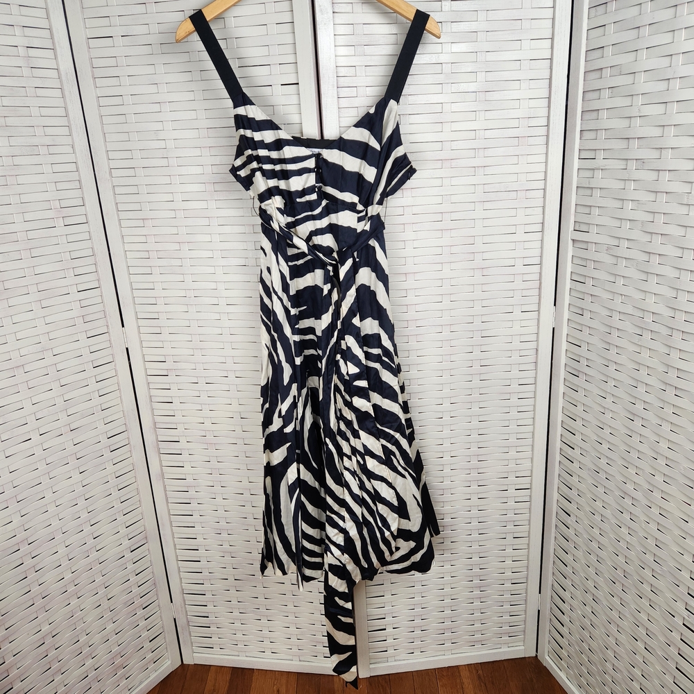 Zara‎ Basic Zebra Dress Black White Size L Sleeveless Knee Length Belt A Line